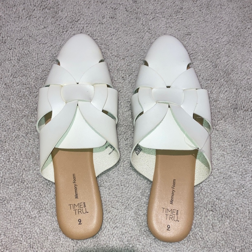 Time and Tru Women's Cream Mules size 9